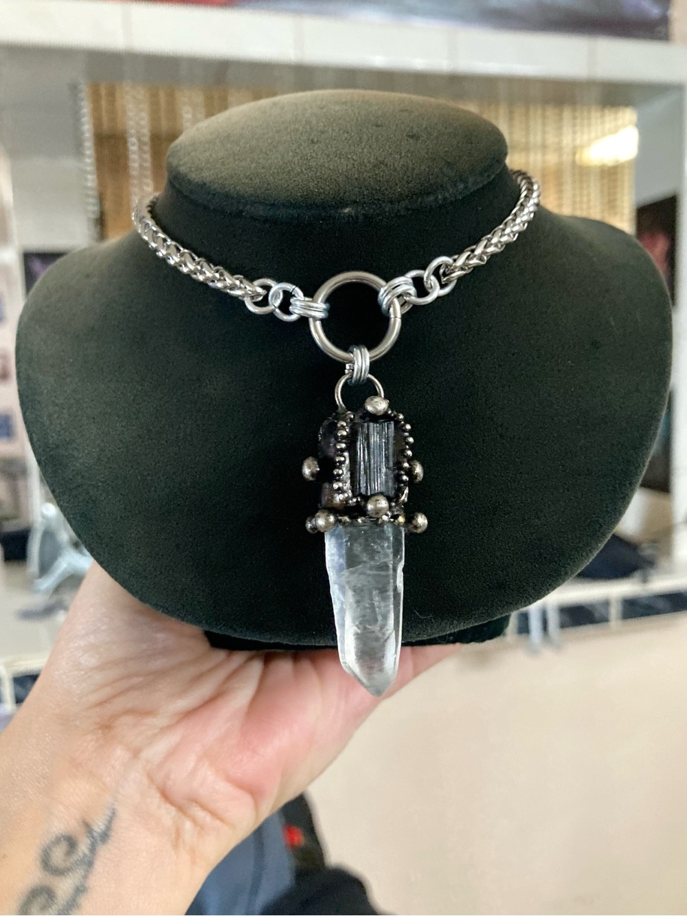 Genuine clear crystal quartz & black tourmaline on wheat chain choker necklace - Picture 2 of 12